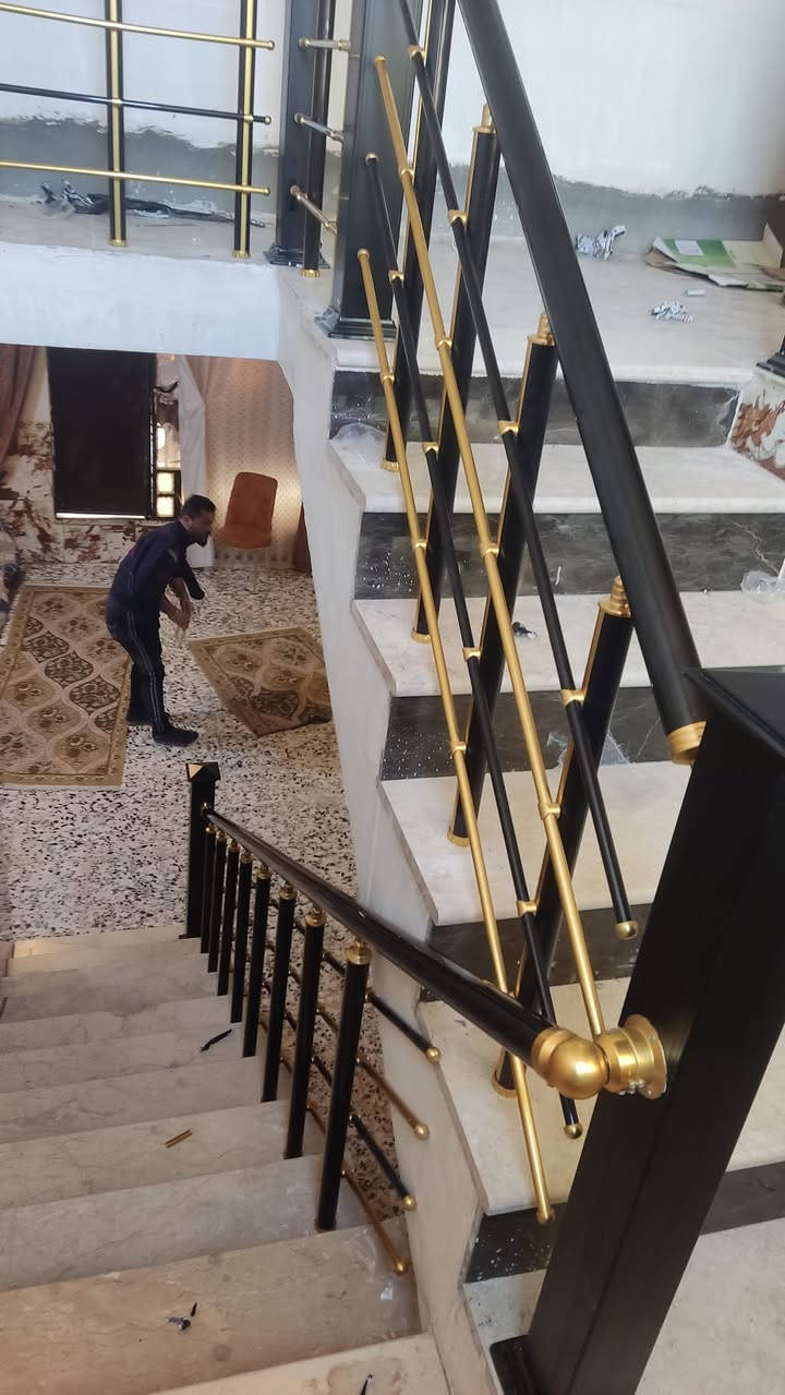 محمد محجرات  الامنيوم التركي 🇹🇷🇹🇷اصلي
مستعدون عمال كافه المحجرات المنيوم 
التركي كافت المحجرات 

مسعدون كافت المحافظات وبسعار مناسبا 
سعر المتر50  الف  من عده الدنكه مربعه يختلف سعرهه ✋🧑‍🦯 كافت المحافظات  
ونشالله يعجبكم شغلي 

محمد العكيلي ***********
