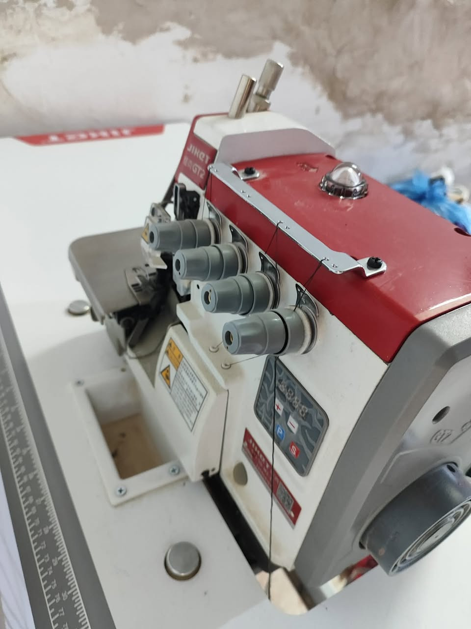 ماكينه اوفر شاشة تحكم للبيع
ماركة جاكيت
السعر 350 وبيهة مجال
للتواصل
خاص


**إذا كنت صاحب هذا الإعلان وتريد حذفه لأي سبب، رجاءا أرسل رسالة إلى الدعم الفني**