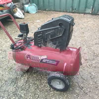 كمبريسور هوا • ٥٠ لتر • قليلة الاستخدام