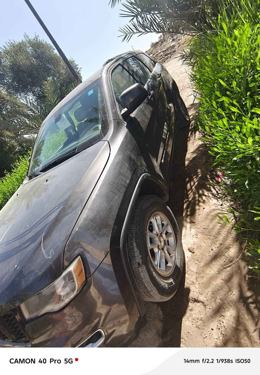 السلام عليكم جيب 19 سياره اخت الزيروو لون زيتون  موصفات فول  بنيد بدل فقط  سياره مال جناي   رقم بغداد تحويل مباشر اتصل *********** /***********
