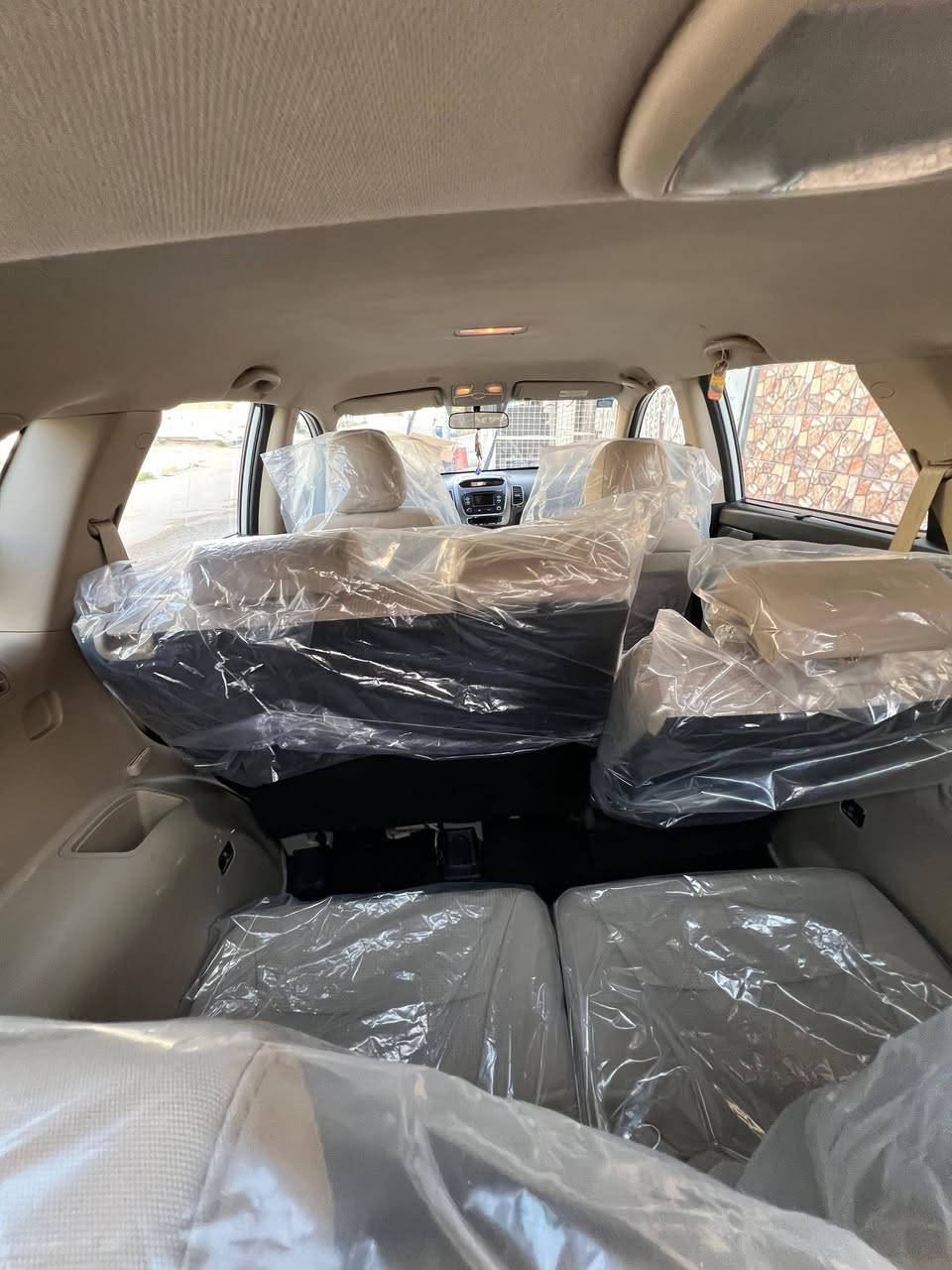 سلام عليكم
كيا سورنتو2014  خليجي رقم
رقم مثنى الدولي
داخل لونيين
ويل كروم  
محرك 3500  6سلندر
 7 راكب مع كشنات جلد 
اشاير ترحيب بلمرايه 
تخم تاير 
بك لايت led
منظومه زنون 
مرايه شفط
 ويل كب نيكل 
 حساس امامي خلفي 
 3 قطع تبريد 
 اربعه انظمه قياده 
 يو اس بي
 فول تحكم ستيرن 
 كشنات كهرباء
كامرا 
بصمه تشغيل+بصمه أبواب
سياره جديده كلش
محرك مفتوح ومضبط عل اخير 
مكان الناصرية
رقم التلفون
***********
ملاحظة تحويل بنفس اليوم
