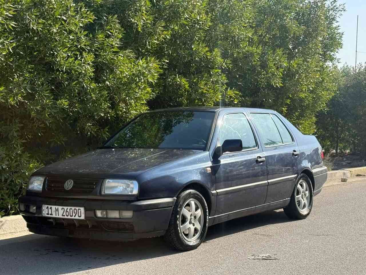 سياره كولف للبيع جاهزه من كلشي نضيفه من داخل ومن خارج مابيها ضربه مابيها خياس بس صبغ للجماليه رقمها بغداد سعرها 48 بيها مجال كلش بسيط رقم الهاتف ***********
