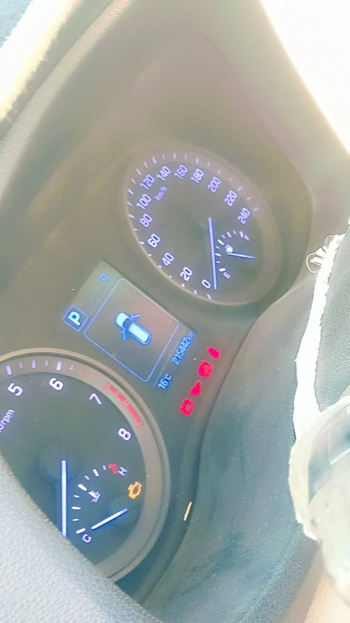 السلام عليكم توسان البيع ٢٠١٧ خليجي مواصفات تحكم ستيرن مرايات شفط إشارة بل مري مكينة ٢٠٠٠ دوش شرط مكفوله كفاله عامه كير ست نمر شرط تبريد خير من الله حداديه شرط تخم تأير جديد مامتواجد عل فيس الشراي ينتصل عل *********** العنوان السماوه الرميثه حي الشهداء
