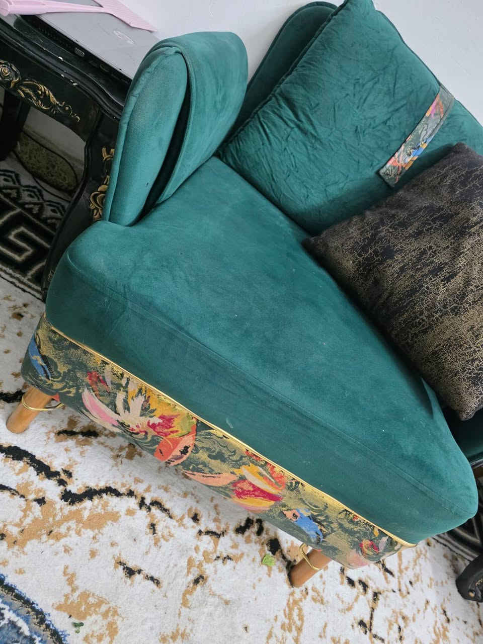 للبيع بمنطقه الكاظميه ***********الاتصالبالرقم
