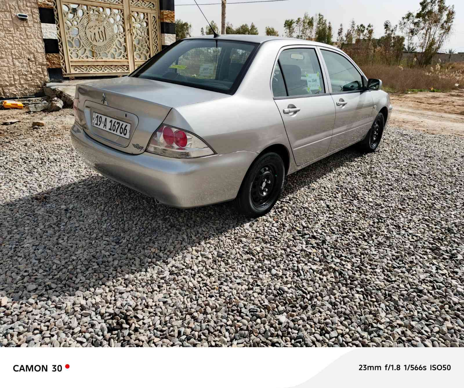 السلام عليكم
لانسر للبيع موديل 2010بسمي رقم كربلاء جديد كير اتو مشروع وطني  مابيهه كل نقص محرك 1600رقم الهاتف ***********السعر 75
