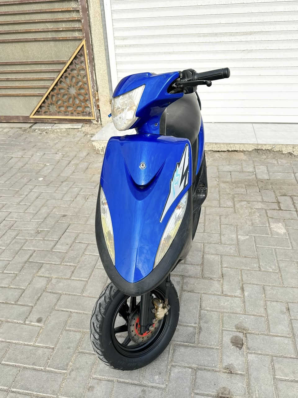 ماكس عدله 120 

سلام عليكم دراجه 
بوشه بلاد كفاله وين ميعجبك افحص 
من كلشي سلف هندر اشاير عينه لونين 
مكينه ناعمه نهضه معدل 110 دراجه كلهه 
مختمه احله من صوره بلف مره 

سعر 650 وبيهه مجال 

قبله حي مهندسين 

شراي يتصل 
***********
