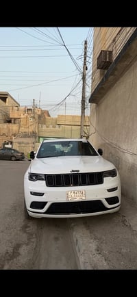 السيارة جديدة كلش وبالعافية على الياخذها  ‏JEEP GRAND CHEROKEE 2022 S ...