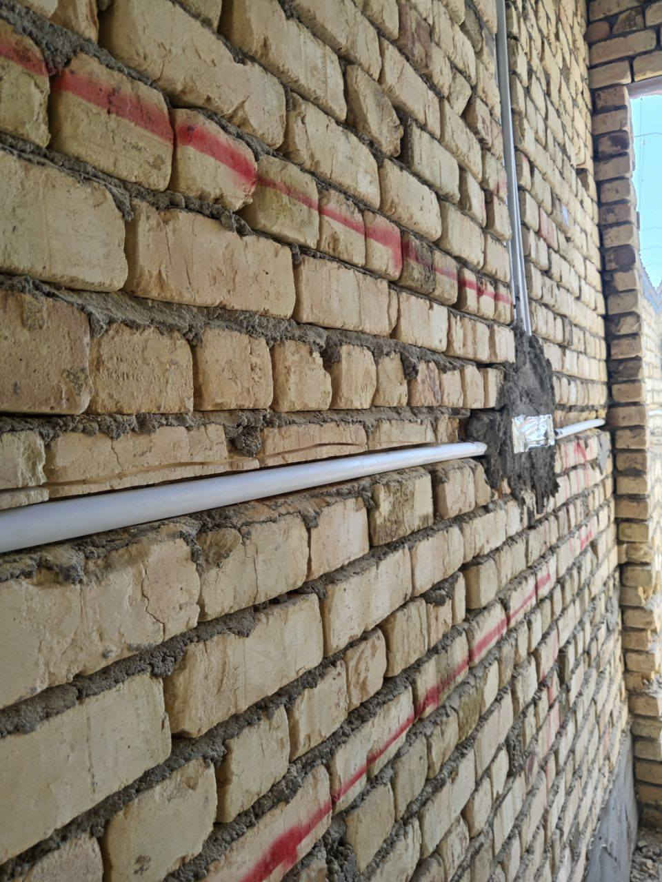 السلام عليكم آخر الأعمال تأسيس كهربا لبيت ٢٠٠ متر يحتوي كلشي سبالت كامرات وتاريث البيت شغل درجه اولى أسعار مناسبه للتواصل ***********
