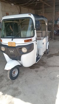 تكتك البيع موديل 2022 رقم 07730233855..... 07519053714