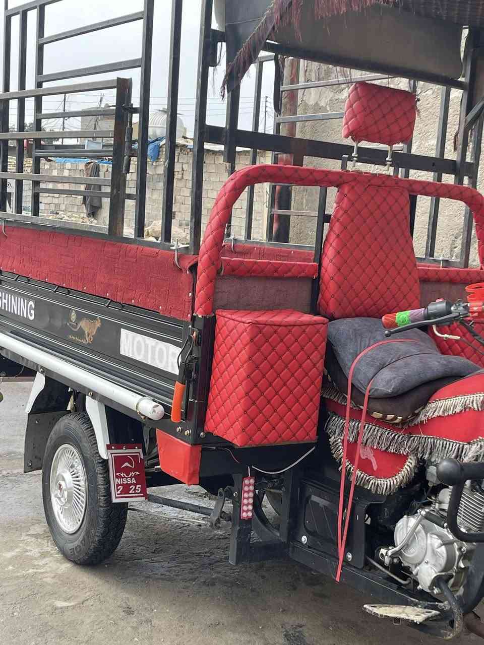 سلام عليكم ستوته ٢٣ مكفوله كفاله عامه تخم تاير سبيدرات امحجر دوشمه كامله عله اخر حبايه ربع دينار ما تصرف عليه اسعر ١٨٠٠ وبيه مجال قليل المكان بغداد المين الثانيه *********** تصل ودلل
