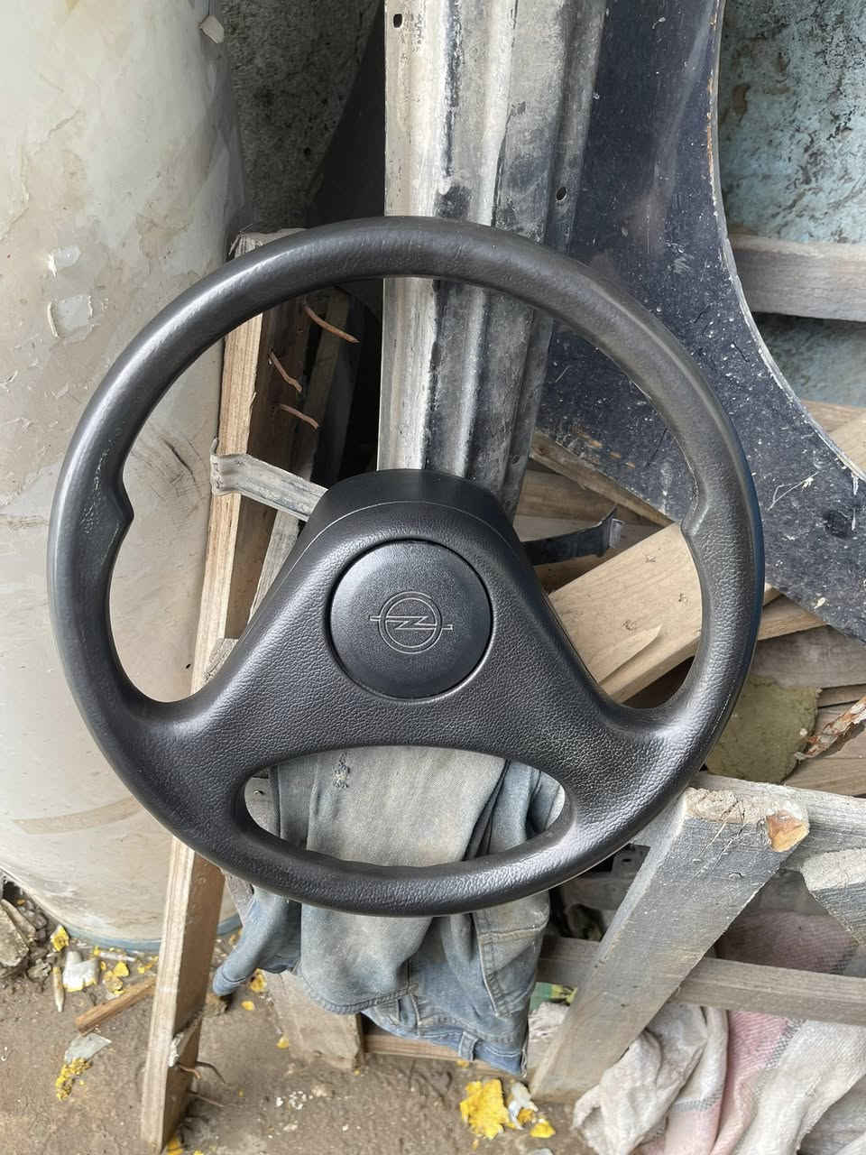 السلام عليكم دشبول اوبل فكترا  عدد 4 دركه اوبل قبق جوا المسجل للبيع مكاني موصل ***********
