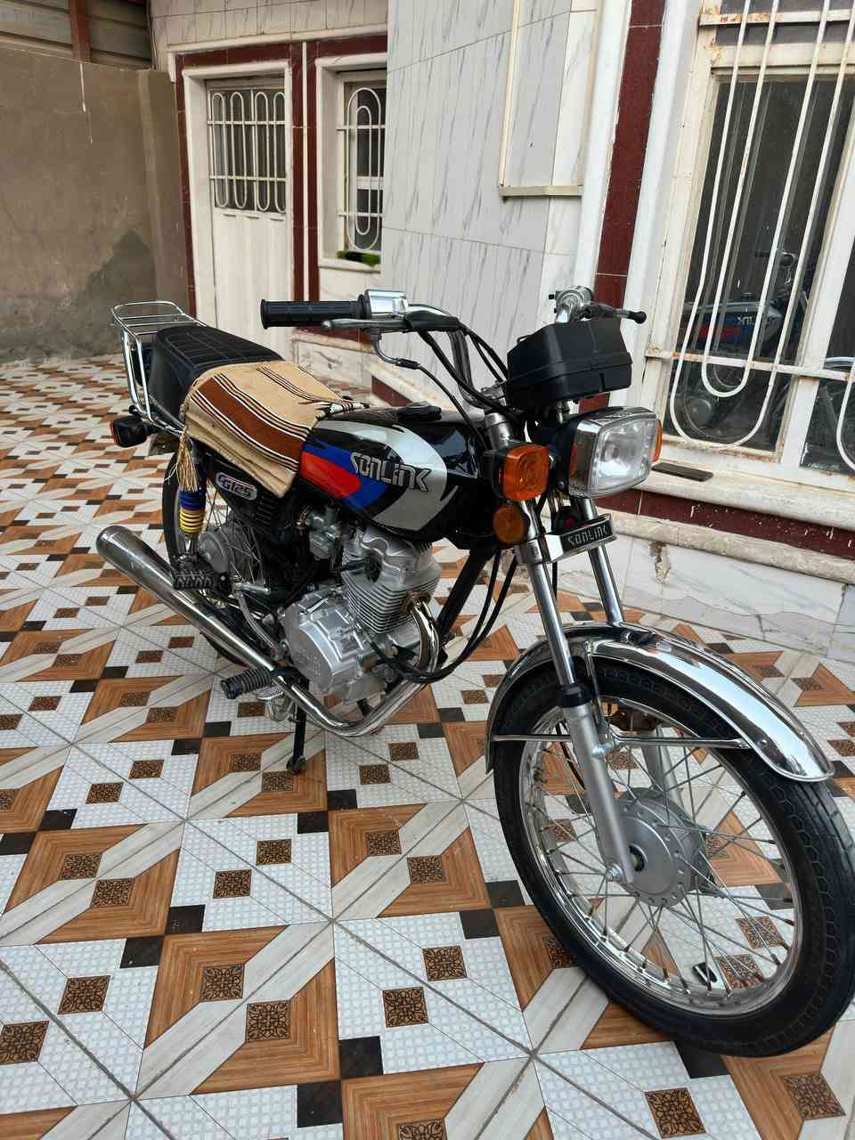 متاح تفاصيل خاص


**إذا كنت صاحب هذا الإعلان وتريد حذفه لأي سبب، رجاءا أرسل رسالة إلى الدعم الفني**