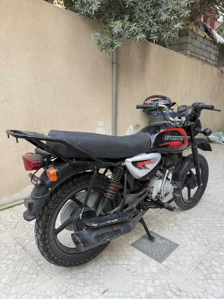 للبيع بوكسر
سلام عليكم بوكسر للبيع 2019 طاله بال 2020 
الدراجه مفتوحه نكره سلف كله شغاله 
السعر مليون 300الف 
***********
