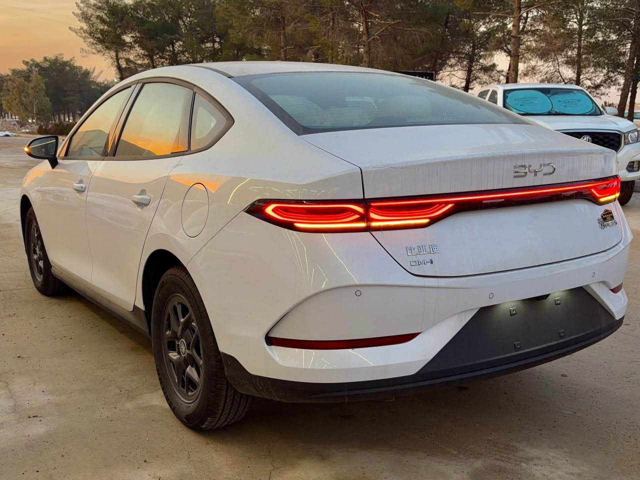 byd چین پلەس
کامل ئەشیا و گاعی لەگەلە
بۆیاخ تەنک و بەشەرتی سۆنەر
سفر کم سێ مانگ کاتی لەگەلە
پارەی عقد و معرەزانەی نیە 🌹
نرخی ١١٦ گەلای صافی
***********
*********** السليمانية, العراق
