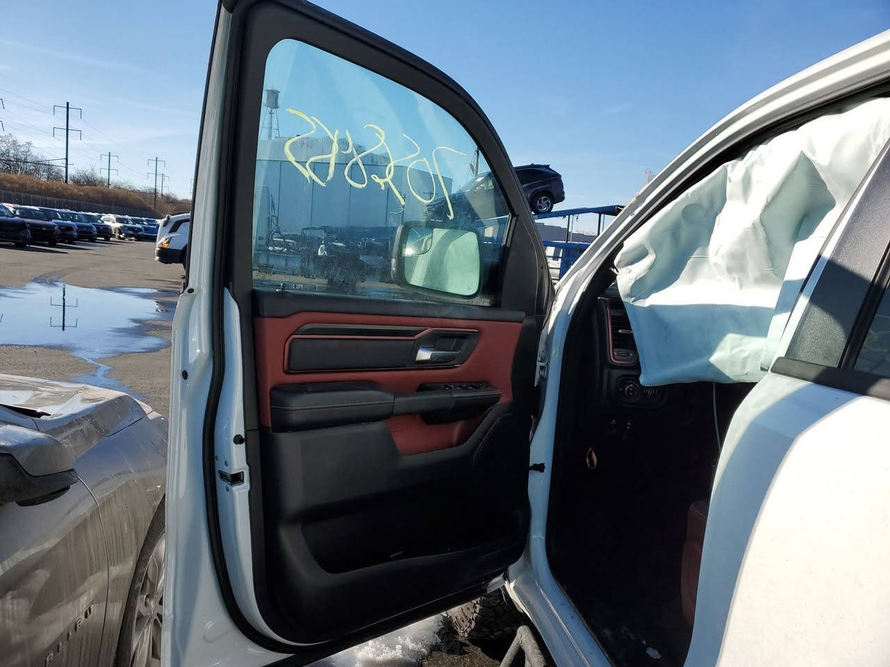 تحميل #رام 2025 ريبيل من نيويورك الى الشارقة في الامارت تم الشراء من 
Candia (NH)

موعد الوصول التقريبي 5/2/2025

🟪ســعــر💲 ::  الــرد تلقائي 🇮🇶📩🇺🇸

اسعار شحن تنافسية من جميع الولايات الامريكية الى (المنطقة الحرة بالاردن / ام قصر / الشارقة) شاملة لجميع المصاريف (النقل الداخلي - الشحن البحري - عمولة المكتب - عمولة التحويل - فتح الحاوية)
للانضمام الى كروب الواتساب عن طريق الرابط ادناه:
https://chat.whatsapp.com/HD538fybP21CBctG7kk2OM
كروب الفيسبوك
https://www.facebook.com/groups/2284301078342329/?ref=share_group_link
رابط الانستجرام Instagram
https://instagram.com/alagha_cars?igshid=NzZlODBkYWE4Ng==
رابط التيك توك TikTok
https://www.tiktok.com/@mo_agha95
رابط قناة اليوتيوب YouTube:
https://www.youtube.com/@mohammedal-agha3603
***********
***********
***********
#IAA #COPART #IRAQ #USA #CARS #JORDAN #FREE_ZONE #AUCTION #BAGHDAD #العراق #بغداد #سيارات #دبي #الاردن #مزاد #مزادات #كيا #هونداي #تويوتا #كرايسلر #كوبارت #نيسان #اربيل #تفصيخ #تقطيع #قطع_غيار #الحرة #سيلتوس #سبورتج
