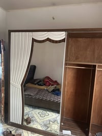 غرفه تركية • ميز تواليت • نظيفه