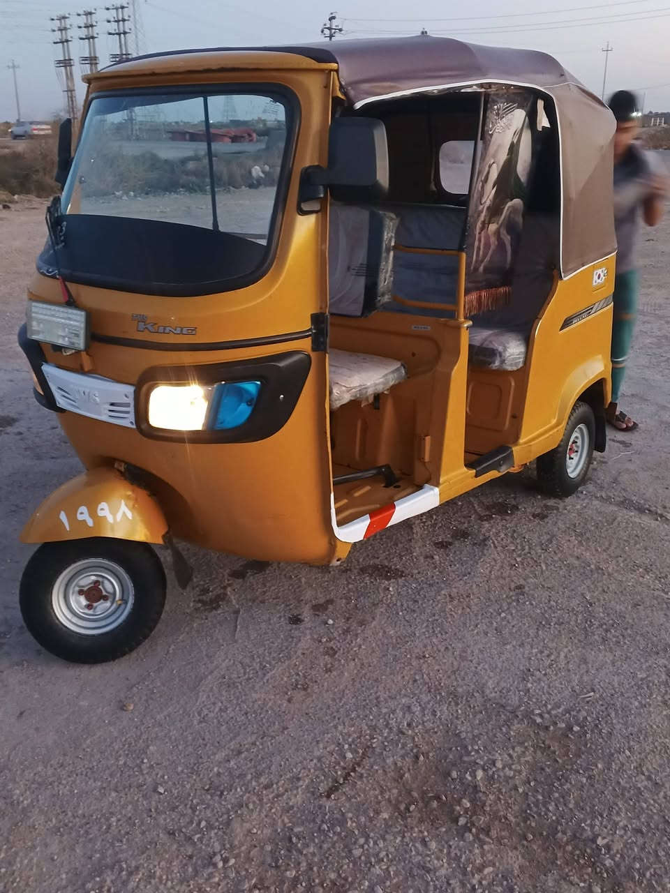 السلام عليكم تكتك tvs21الواجبه الوله تكتك دبلات جداد باتري جديد سلف جديد كهربائيات فول كوله شغاله مانقصه كلوب اشاير دبل اشاير صلايب درام شفتات جواريب  مفوله وجاهز عل اخر حبايه مكينه وكير وكسل وكلجات  كشر كفاله عد صبغ اهىلالات فقط والباقي كفاله مكاني واسط ***********
