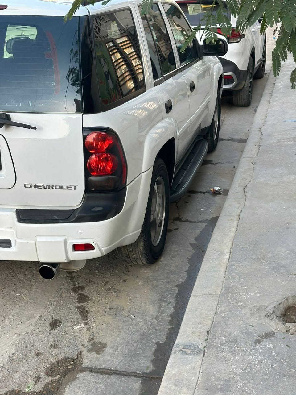 السلام عليكم بلايزر موديل 2009 رقم سليمانيه دولي سنويه الي 2029 بأسمي مكانها بغداد دوره سياره جديده وجاهزه من كلشي واحله من الصور
بيها تبديل جاملغ وبنيد بلادي نفس لون حسب كلام ابو السونار بدون دواخل او ايشي مكفوله كير مكينه ممفتوحات السعر 98 مجال بسيط ***********
