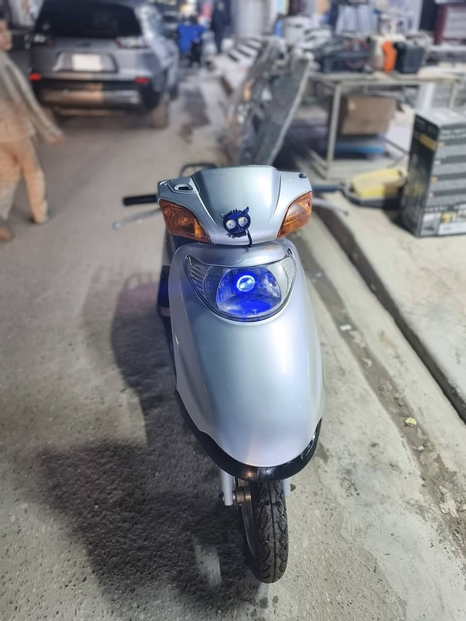 سبيسي للبيع 650
هاتف ***********
