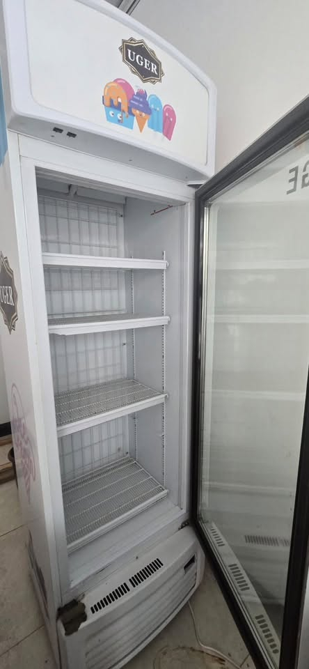 السلام عليكم
للبيع 
جهاز ازبري ايطالي اليكرام عدد 2
نظيف جدا مستخدم كم يوم فقط
جهاز ازبري ايطالي spm عدد 2
عارضة تجميد زان 
مجمدة شارك 2 باب 
مكاني ديالى  
واتساب ***********
