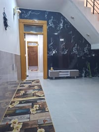 منطقة ٥٣ • ١٠٠م • طابق ونص