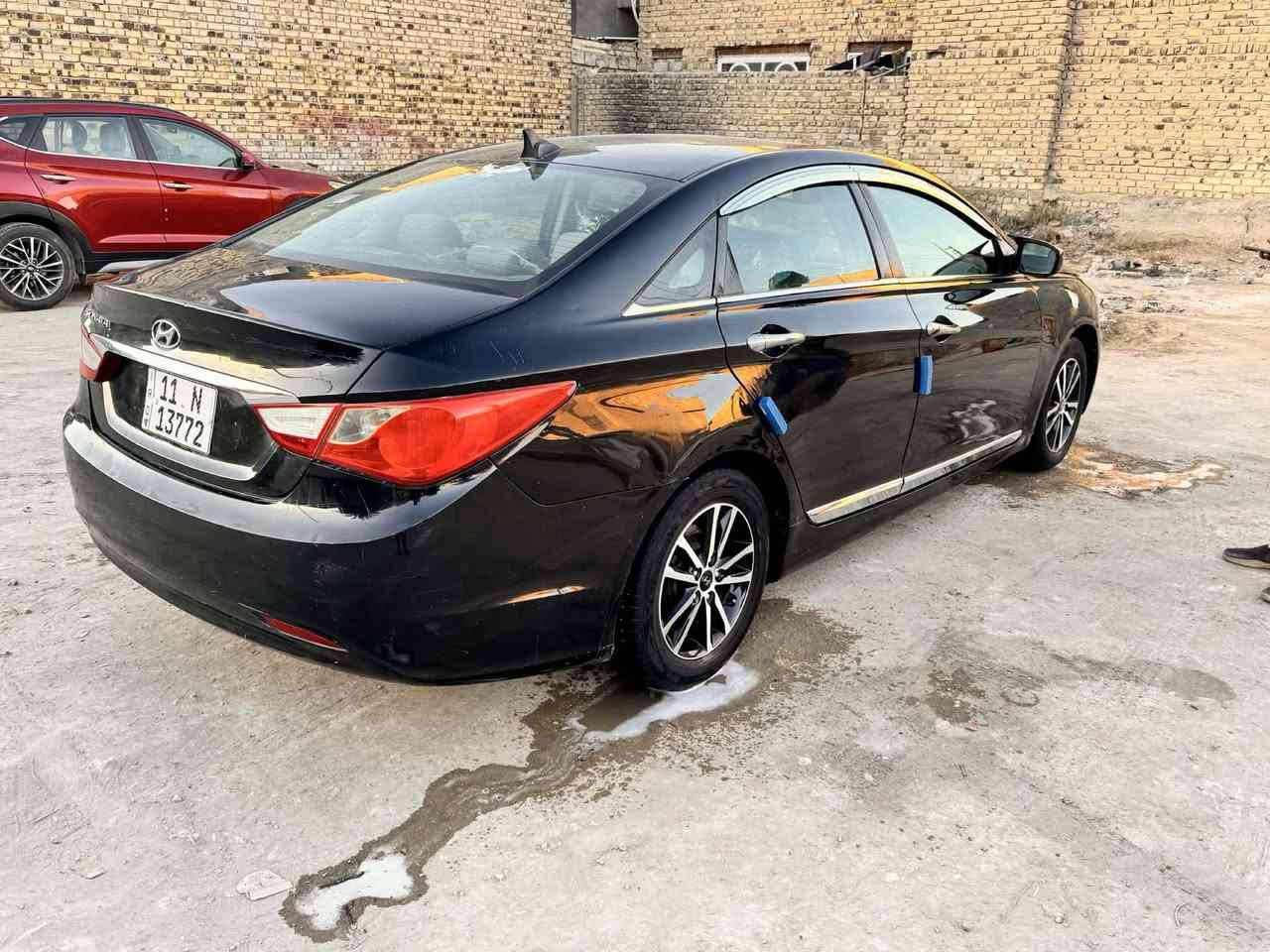 السلام عليكم
سوناته 11.بيه اربع قطع كشنات كهرباء 
تحكمات  مكينه 2400. رقم بغداد تحويل وهزه جديده.     مكان بابل.  السعر 85
جاهزه. مكينه وكير وحداديه لوك 
لايت زنون. تخم تاير. 
مراوس. يرهم 
***********
