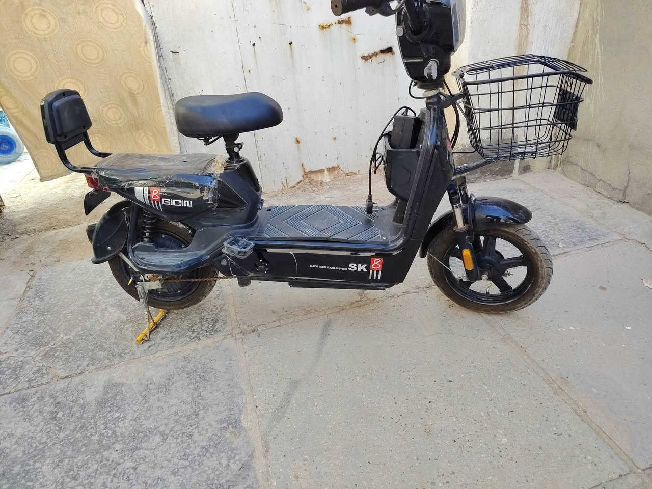 لبيع دراجه شحن ستخدام قليل وضع شركه للاستفسار *********** لسع 250 بي مجال

