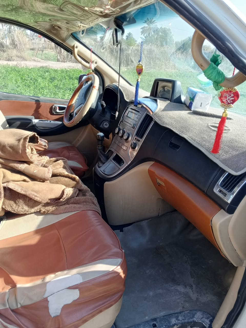 سلام عليكم من رخصة آدمن الكروب 

سياره ستاركس موديل 2008

مفتوح كير عادي 

سياره حلوه وجاهزه 

رقم جديد هز جديد 

ضربتها جاملغ 

تبريد ما يشتغل 

وباقي التفاصيل من تتصل اوضحلك 

مكاني بابل الهاشميه 

ما متواجد عل خاص 

الرقم ***********
