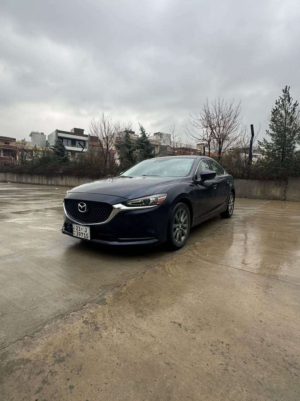 مازدا ٦ مۆدێل ٢٠٢١ 
مواسەفات / ناو سوور بەسمە برێک بەسمە رادار و خەتی جادە  کوشن هیتەر  تەحدید سورعە  ئۆتۆ ستۆپ شاشە و کامێرە سەنەوی تا ٢٠٢٨ تازەیە بە شەرتی تەحویل و غرامە سەیارەکە زۆر تازە و جوانە بێ مەسرەفە ماڵی دۆستە لای سەکن چەمەلەخ دوو دەرگای گۆراوە بە بیلاد بێ بۆیاخ تەنها چەمەلەغی دواوەی ٢ بست بۆیاخی هەیە سەیارەکە بێ بۆیاخە نرخی ١٥٥$ وەرەقە و مەعامەلەیەکی کەم بۆ زانیاری زیاتر پەیوەندی بکە   
ناونیشان / سلێمانی
ژ.تەلەفون *********** السليمانية, العراق
