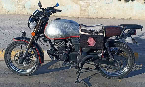 دايون لاتي ٢٠٢٢ رقم بابل تحويل شوكت ما يعجبك
مكينه ٢٠٠ كتابه حمره 
دراجه فول نضافه مكينه شاصي كهربائيات كفاله انطيك ضمان شهر فحص 
لا تبخير لا تنقيص لا عطل كبل لشارع 
عليه ادامه كامله ...باتري +دسكات تخم +بلك ليزري+كابريتر +فلتر شوته 
دراجه عوزه تانكي فقط فقط مابيه غير شي 
سعر ١،٨٠٠(مليون و ٨٠٠)بيه مجال لشراي 
مكان كربلاء طوريج ***********
