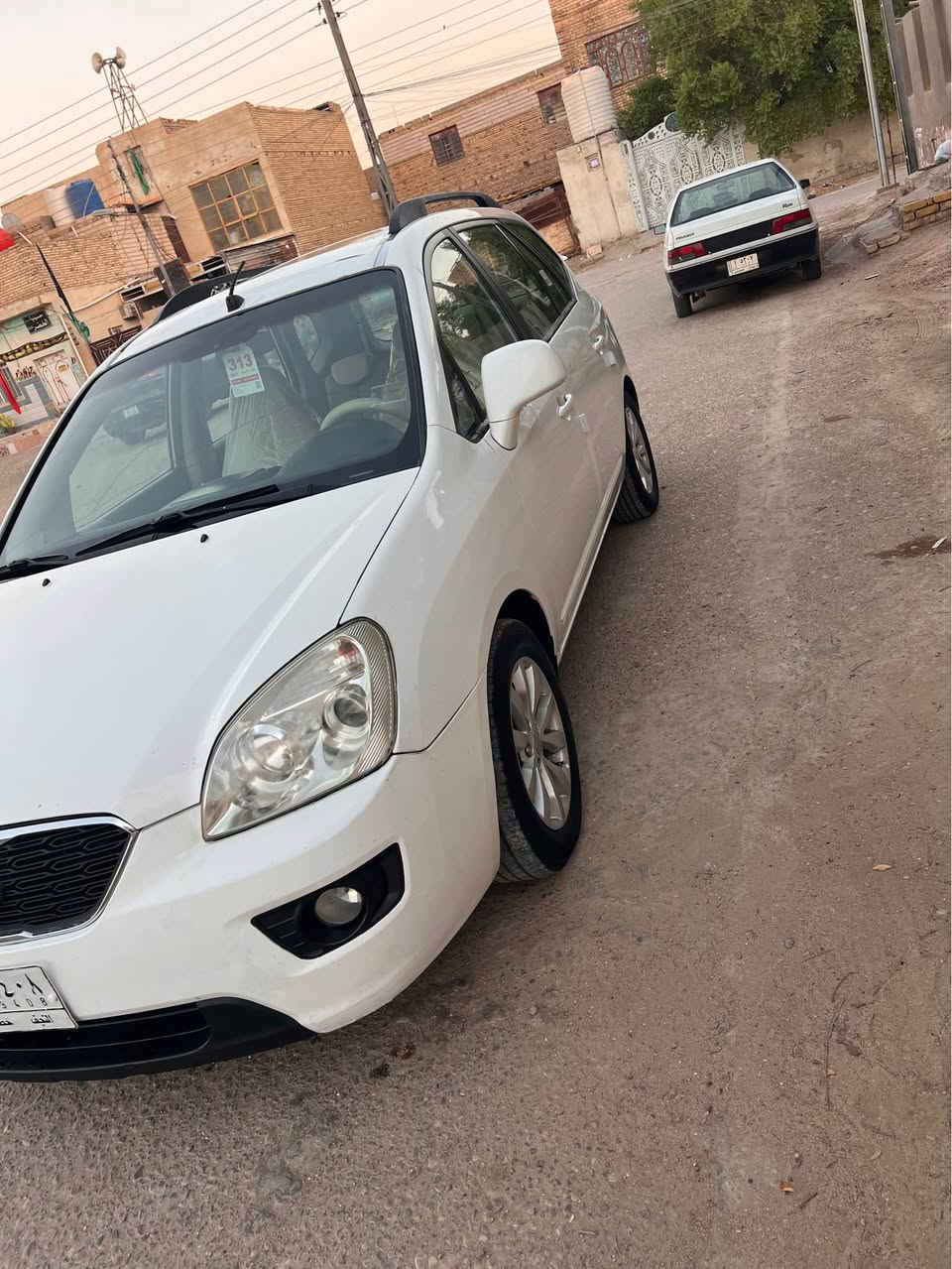 كارنز 13 خليجي فول 1/1   موصفات الكارنز   ٧ راكب الشركه العامه 

كير محرك مكفول 

تبريد ثلج 
حداديه صدر تخم تايرات 
 سياره جاهزه 
رقم نجف مشروع بي محافظه تداور شرط التحويل سنويه ما ساقطه 
الكشر  مكفول  كفاله ما عده باب مصبوغ وربع داير ويه فقط الباقي كفاله عامه 

صور  السونار قبل يومين خذته مرففوق بل منشور 
مكان ميسان مركز المحافظه 
سياره اجهزه مال بيت وجناي 

الحد يتعبني  السوك كلشي بي 
السعر خاص او تتنصل ١١٨ قفل 

*********** عمارة, ميسان
