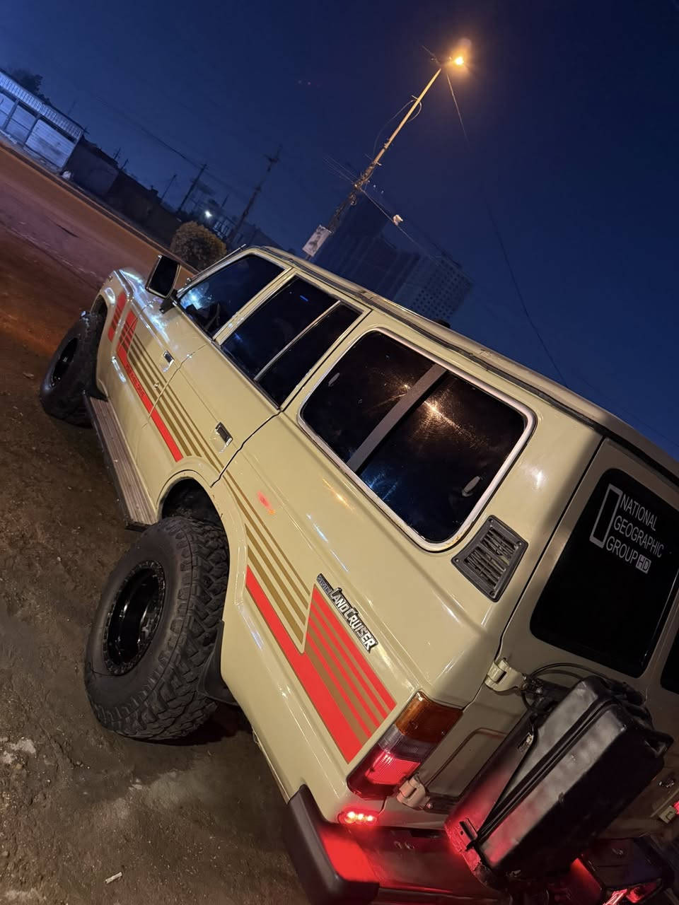 سلام عليكم
لانكروز 1988
سياره كامله على داير مليم
مكينه3f
بلادي
كير مكيه خير من الله
تبريد  كهرباء  كله شغل
حداديه جديده
 تحويل ثاني يوم
بغداد زعفرانيه
***********
