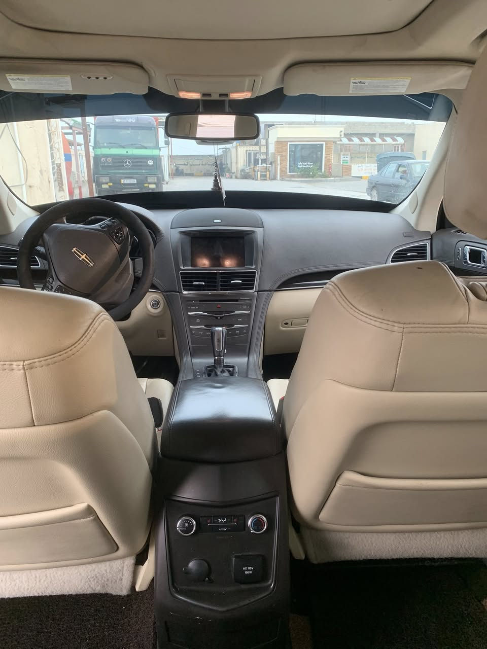 🚗 موديل 2019للبيع: لينكولن
📞 للتواصل:***********
واتساب 
💰 السعر: 220$ورقةوبيها مجال اخوان 
 
📊 
🛠️ المحرك: 6 سلندر – 3.5 V6تون تيربو ✈️ مكينه مفتوح بسبب الدهن بشرط راجعه شركه مكينه وكير بشرط 

⚙️ المواصفات:
• فول مواصفات لمتد مفوله الأخير 
ابواب بصمه
تشغيل عن بعد 
صندوق كهرباء 
تبريد 3 قطع منفصل
دخول ذكي 
بصمه
• شاشة وسطية 
سايد بريك رجل
• كاميره خلفيه
تدفئة كراسي
تدفئه ستيرن 
كشنات جلد
• مقاعد لسبعة ركاب
• تحكمات ستيرن كاملة
• حساسات أمامية وخلفية وجانبية

مثبت سرعه 
وبعد بيها مواصفات أخرى 
⚠️ أضرار السيارة:
• وارد أمريكي– ضرر السياره موجود بل صور بدون دواخل بدون تبديل فقط صبغ أرباك راجع سستم بشرط
• السيارة جاهزة بدون أي نقوصات

📌 تفاصيل إضافية:
• رقم السيارة: سليمانية الدولي الجديد
• باسم المالك تحويل مباشر

• صدر جديد، بطارية جديدة، إطارات جديدة 
للتواصل   ***********
