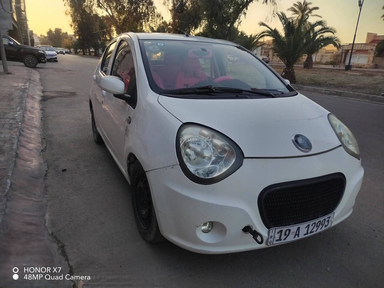 السلام عليكم 
باندا ١٣ للبيع السيارة جاهزة كير ومحرك خير من الله كهربائيات كلهة شغالة فان التبريد فقط وكف عندي الرقم الجديد باسمي وهزة بعدهة ماساقطة للاستفسار*********** او ***********
