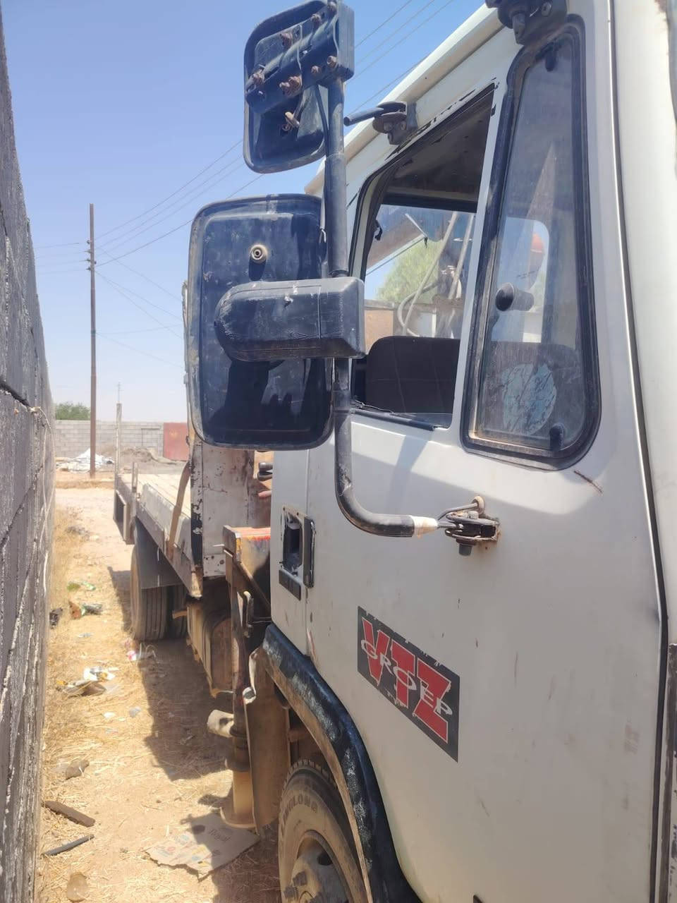 اكرين داف  للبيع جاهز عل شغل
السعر ٦٥ اتصل ***********
