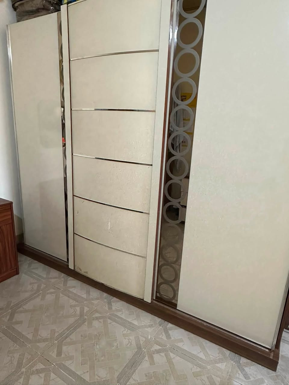 غرفة نوم وميز تلفاز بسعر مناسب جدا


**إذا كنت صاحب هذا الإعلان وتريد حذفه لأي سبب، رجاءا أرسل رسالة إلى الدعم الفني**