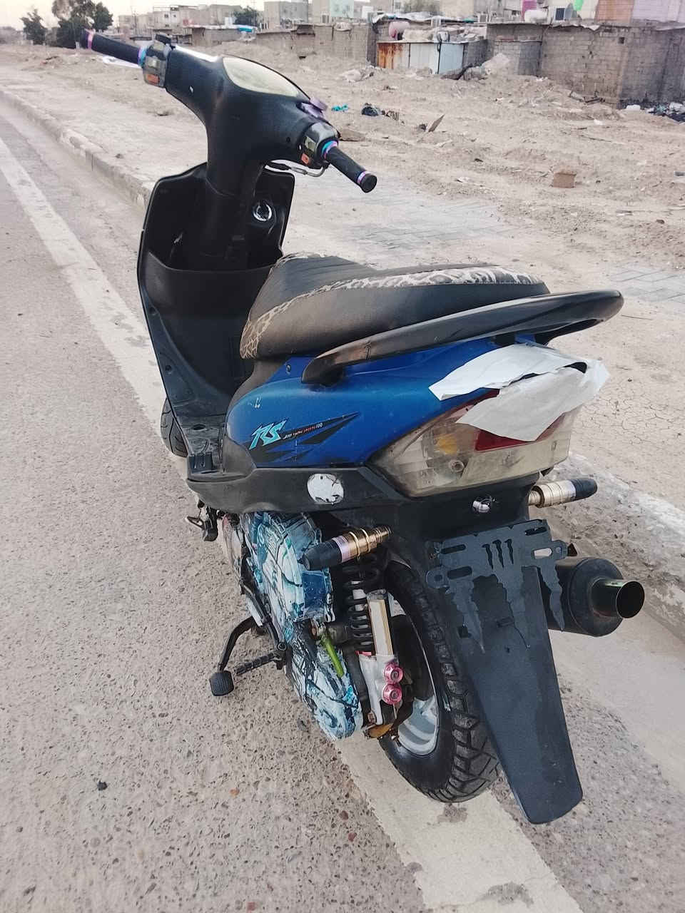 دراجه ماكس عدله مامفتوحه مزوده فول خير من الله تزويد رياضيه صوت مرعب والكزوز بي كاتب تكدر تعوفه صوته عالي وتكدر تشد الكاتم يروح الصوت مكينه مامفتوحه  شرط دراجه تخبل رادله بس ترتيبات بسيطه  كلش سعر 550 مكاني بالموفقيه رقمي 
***********
