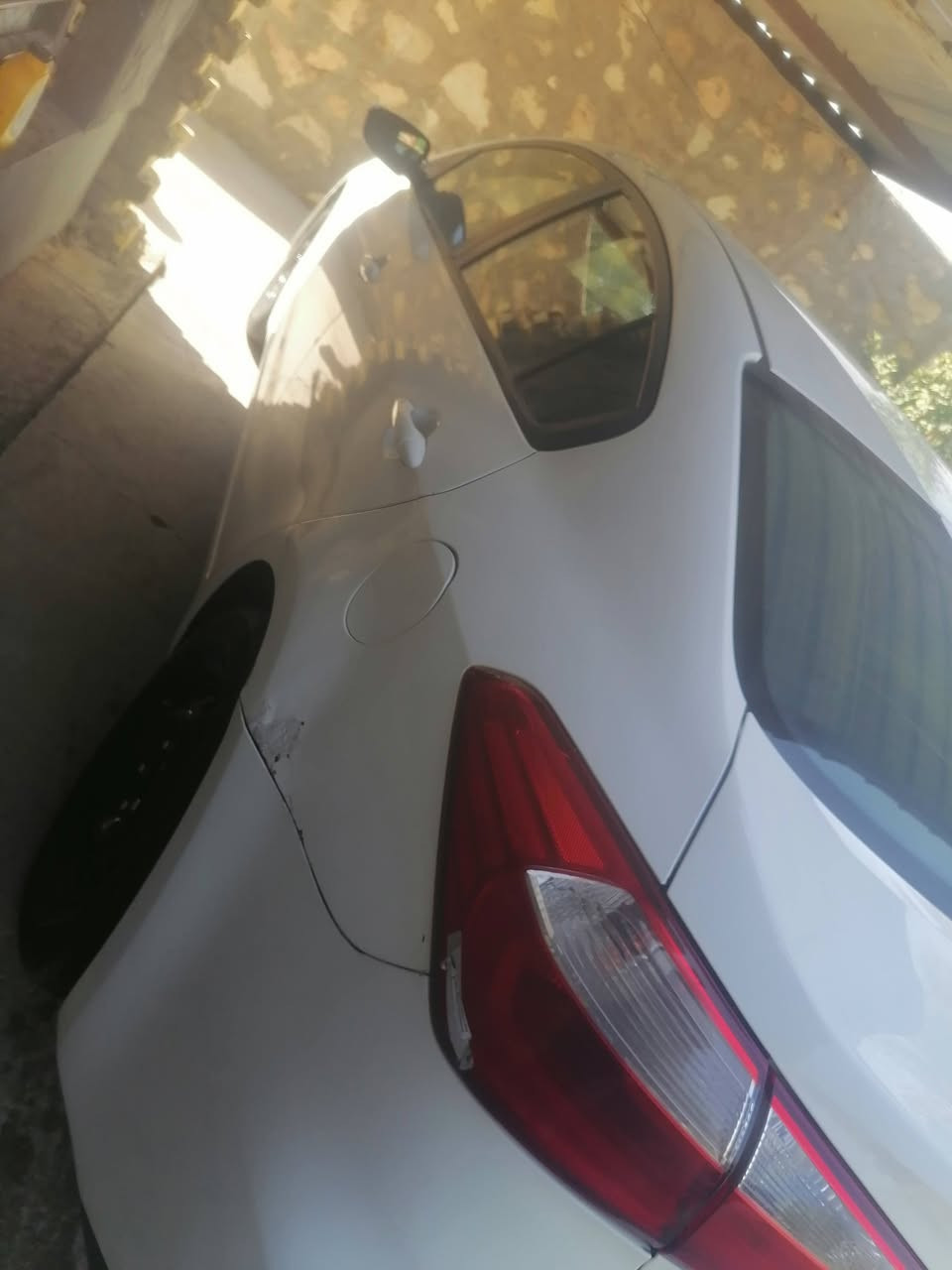 السلام عليكم
سيراتو 2014 خليجي مكينه 1600 مكفوله كير مكينه بيه قطتعين ونص صبغ بدون تبديل بدون فتح وسونار بالمنشور  السياره جاهزه السعر 112وبيه مجال مكاني بابل كفل ***********///***********
