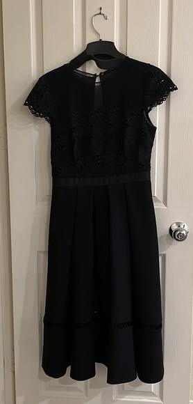 فستان ملبوس مره وحده فقط سعره الاصلي٧٠$ رايدته ب ٣٠يرهم ٣٨ ٤٠ ٤٢ اذا طويله


**إذا كنت صاحب هذا الإعلان وتريد حذفه لأي سبب، رجاءا أرسل رسالة إلى الدعم الفني**