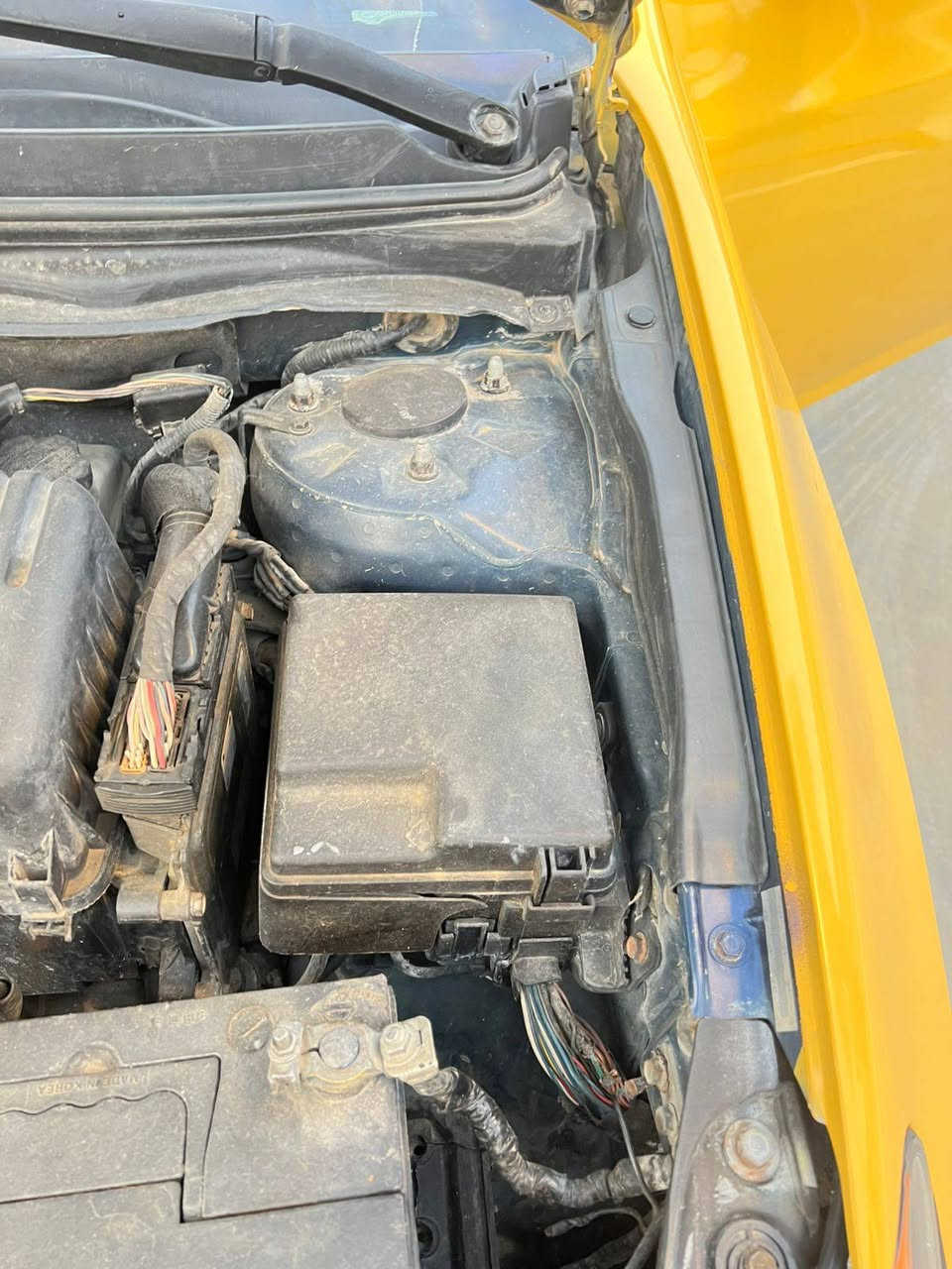 سلام عليكم
النتره موديل 9
وارد امريكي ضربته بل  لجاملغ الخلفي بدون دواخل
رقم بغداد ومكان سياره ديالى الغالبية
مكينه كير جدد
السعر 95 وبيه مجال
اي ستفسار تصال على رقم ***********
