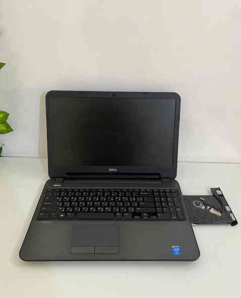لابتوب Dell Latitude E3540

يشغّل: التصفح، برامج Office، الدراسة، تشغيل البرامج الخفيفة، مشاهدة الفيديو، والأعمال المكتبية اليومية.

المواصفات:

المعالج: Intel Core i3 — الجيل الرابع (فئة U)

الذاكرة (RAM): 8 GB DDR3 ― 1600MHz

التخزين: 320 GB HDD

كرت الشاشة: انتل 4 كيكا

الشاشة: 15.6″ — دقّة HD

الكيبورد: عربي / إنجليزي (ليزري)

إضافة: قارئ أقراص DVD

الهدايا والملحقات:
• حقيبة لابتوب
• شاحن أصلي
• ماوس
• ماوس باد
• تغليف احترافي (بابلز + كرتون للحماية التامة)

الضمان والخدمات:
• فحص عند الاستلام مع المندوب
• ضمان 7 أيام بعد الاستلام
• نفحص ونرتّب الجهاز قبل الإرسال
• تنصيب ويندوز وبرامج حسب الطلب (بقيمة إضافية إن طلب العميل)

السعر: 140,000 دينار

التوصيل متوفر إلى جميع محافظات العراق

للطلب والاستفسار (واتساب متوفر):
*********** – ***********
