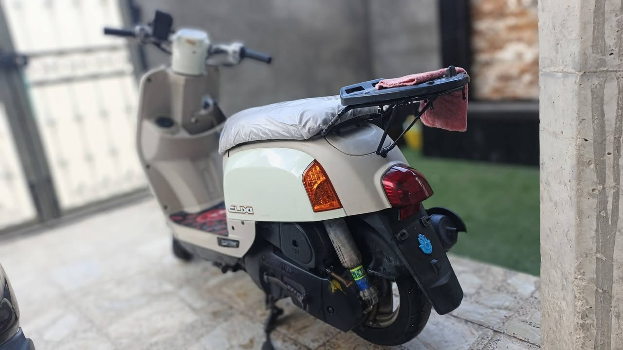 ماكس بوليس كابرتير 2007 داخل كريمي
***********
