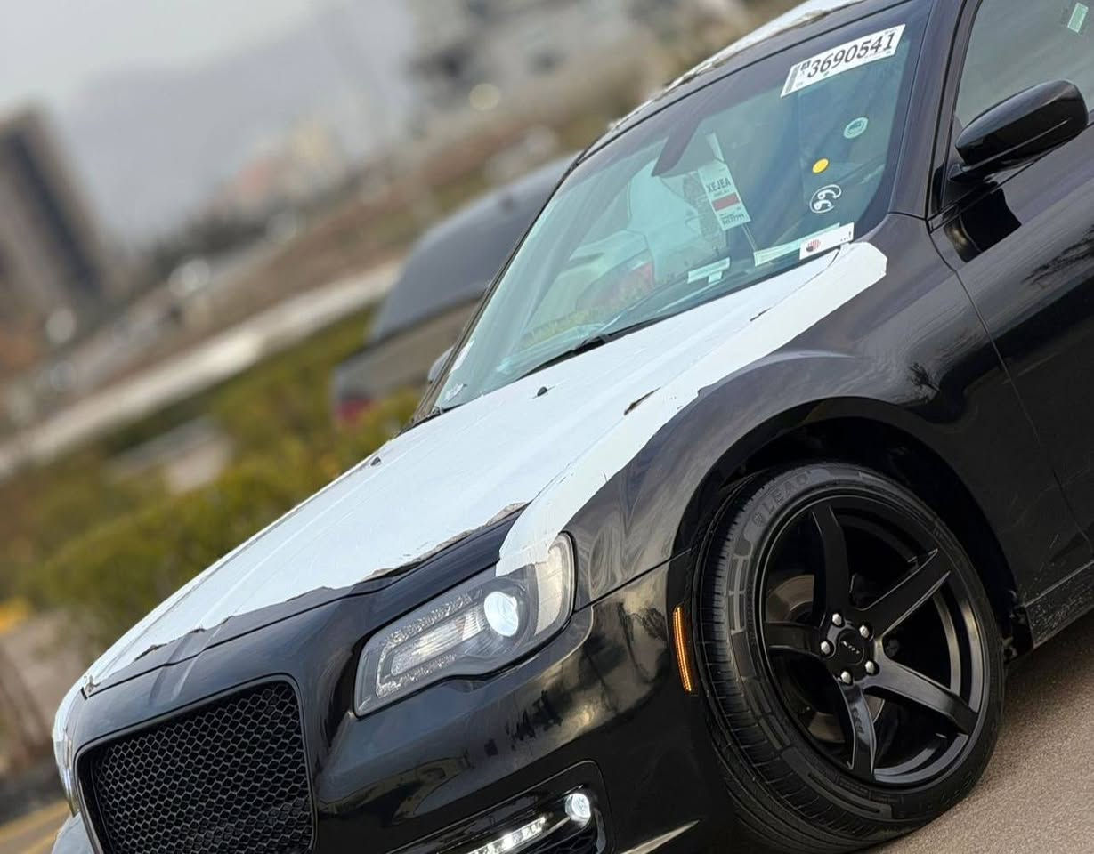 كرايسر اوباما 2018 فئة S
حجم 3600 V6
وارد كندي
فول مواصفات بدون بانوراما
كفالة عامة صبغ بارد تعديل حالوب تبدل بشرط
كير مكينة حدادية كهربائيات كلها بشرط
سيارة جديدة جداً، نظافة 100%

🟪 السعر  :: الطلب في التعليقات ويوصلك مباشرة ✍️ 📩

بصمتين موجودات
غراض شركة كلها موجودة
موقع السيارة بسليمانية
المواصفات:
بصمة
تشغيل عن بعد
جلد حضن رياضي
كشن سايق كهربائي
سستم صوت
كشن سكن كهربائي
لد أمامي
شفتات ستيرن
تدفئة كشنات
صاجات بلاك
تحكم ستيرن
مانع انزلاق
مرايات كهربائية + مرايات أوتو قلابة
منفذ 220
ثلاجة
ويل بلاك حجم رياضي
دشبول ليزري
مراية عاكسة
لايت كهربائية
لايت زنون عالي ناصي بلوجكتر LED
تبريد منفصل
شاشة نظام قيادة

الاستفسار:
 ***********
***********
