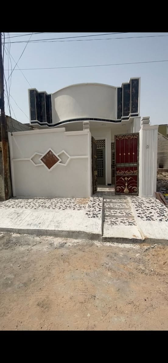 مشتمل بالنصر والسلام منطقة ٦٠٠٠ قرب جامع قريب على تقاطع الأولى الدخول علية من جهة شركة الفارس بناء طابوق جديد كاشي ابياض وجهية  صحيات كامل ١٠٠% ورة مطعم ابو عيسى سعر ٧٥بية مجال
مكتب ابو سعد الدليمي ***********
***********
