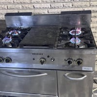 طباخ امريكي للبيع ثكيل سن ستيل ومهدارة نضافة 100/100مكان بغداد الشعب 0...