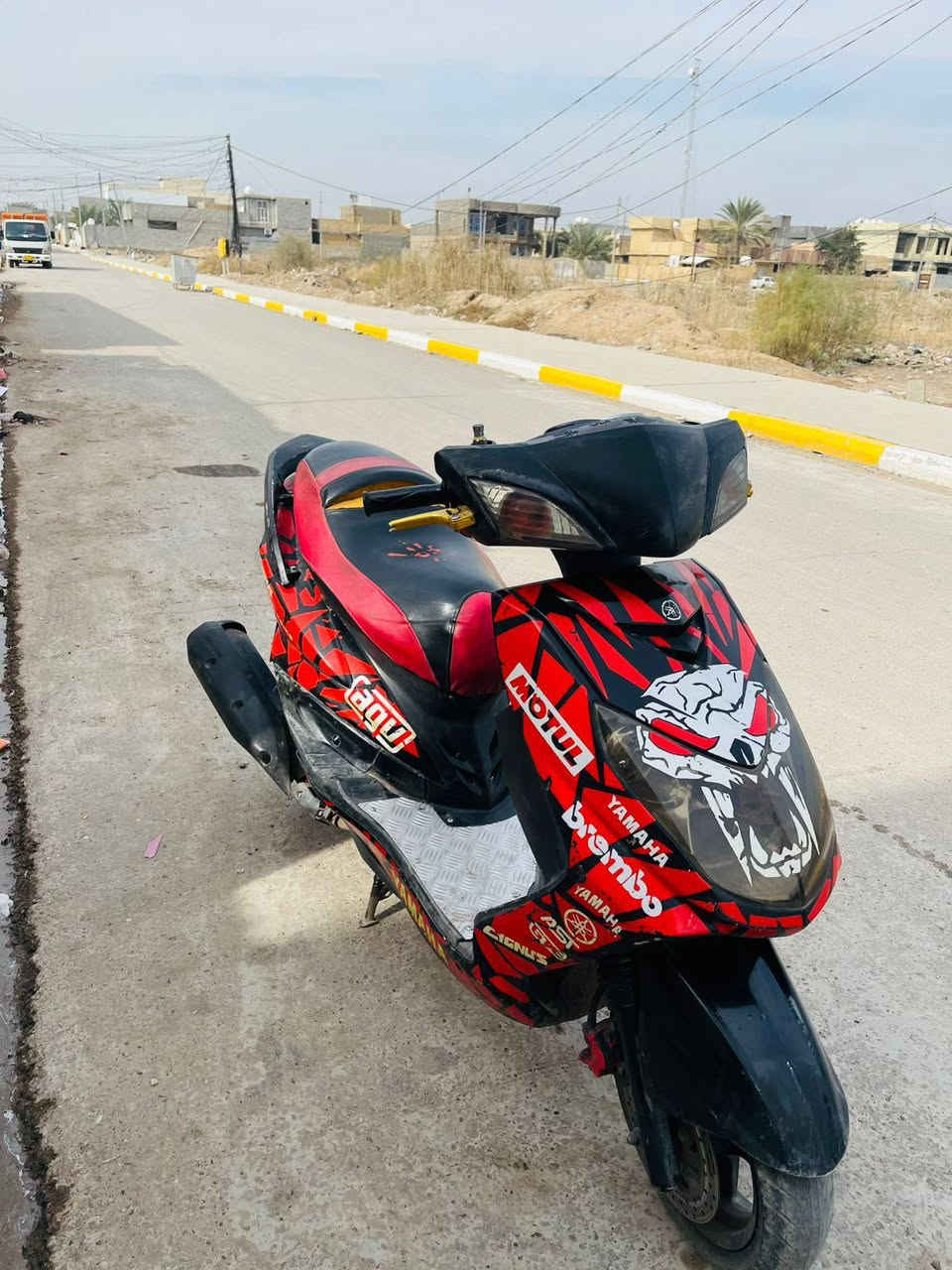 سلام عليكم دراجه سكنس ياباني موشمه احمر لل بيع سعره ٣٧٥ وبيه مجال باقي تفاصيل اتصل ع هذا الرقم ***********
