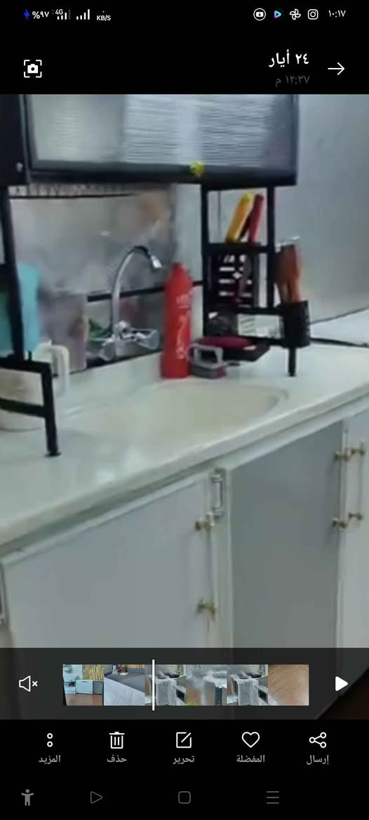 محل لشوي و قلي الأسماك للبيع 
السلام عليكم
محل للبيع 
المحل لبيع الأسماك الشوي و القلي 
المحل شغله جيد جداً. وعليه زبائن خير من الله

سبب البيع عدم التفرغ  بسبب ظروف خاصة و 
بي صفحة انستغرام 7000 متابع .
وصفحة فيسبوك.
المحل يحتوي على .
تنانير عدد 3 
مناقل عدد 2
قلاية سمك كبيرة عدد 1
قلاية سمك ابو زريدة عدد 1
مفرغة هواء عمل  عدد 1
مجمدة شغالة + مجمدة كشر
ثلاجة عدد1
حوض اسماك حديد ستانلس عمل درجة اولى 
سنك عدد1
عارضة أسماك عدد1
ميز تحضير طلبات خشب عدد 1
ميز تحضير سمك عدد 1
تانكي 250 لتر
ماطور ماء 
سقفيات عمل 
فلينات 
سفريات متنوعة 
كراتين  تجهيز الطلبات 
وسكاكين و ميزان و قناني 
و شغلات ثانية 
المحل جاهز من ناحية الكهرباء تأسيس جديد
والماء تأسيس جديد 
الخلاصه المحل كامل مكمل و سمعت المحل جيده جدا
راسلني ادزلك فيديو للمحل 
للاستفسار الاتصال على الرقم 
*********** ديوانية, القادسية
