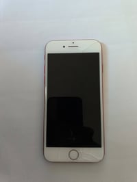 آيفون ٧ • ذاكره ١٢٨ • سيم معطل