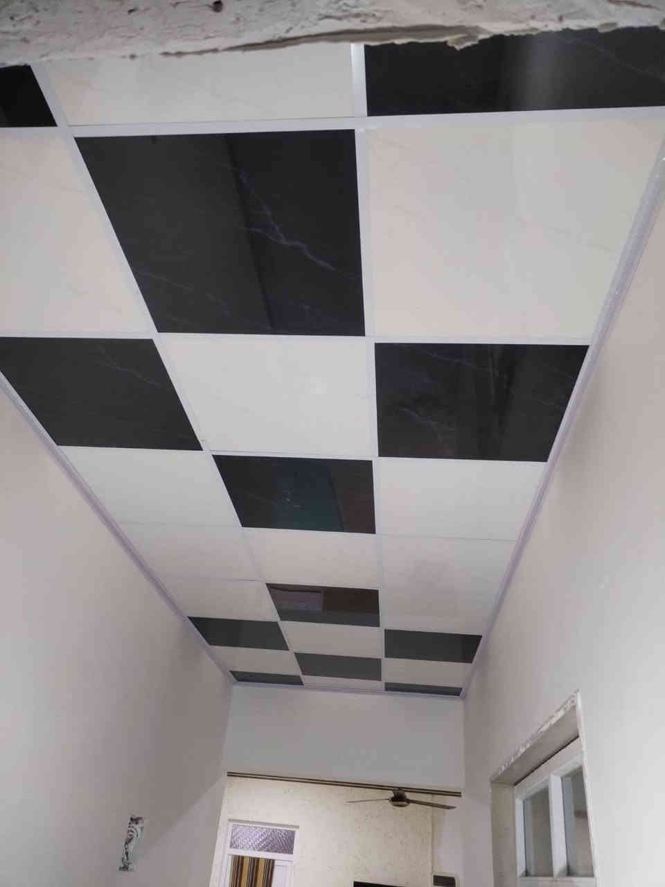 السلام عليكم
شغلي داخل الموصل فقط
كل يلي عليك تختار ديكور وحنا ننفذ ✅ 
جبسن بورد ✅ سقوف ثانوية ✅ بديل رخام ✅ بديل خشب ✅ ديكورات بلازمه ✅ سحبات ملكية ✅ 
يرجى مراسلة صفحه خاص أو الاتصال على رقم التالي 
*********** يوجد وتساب
