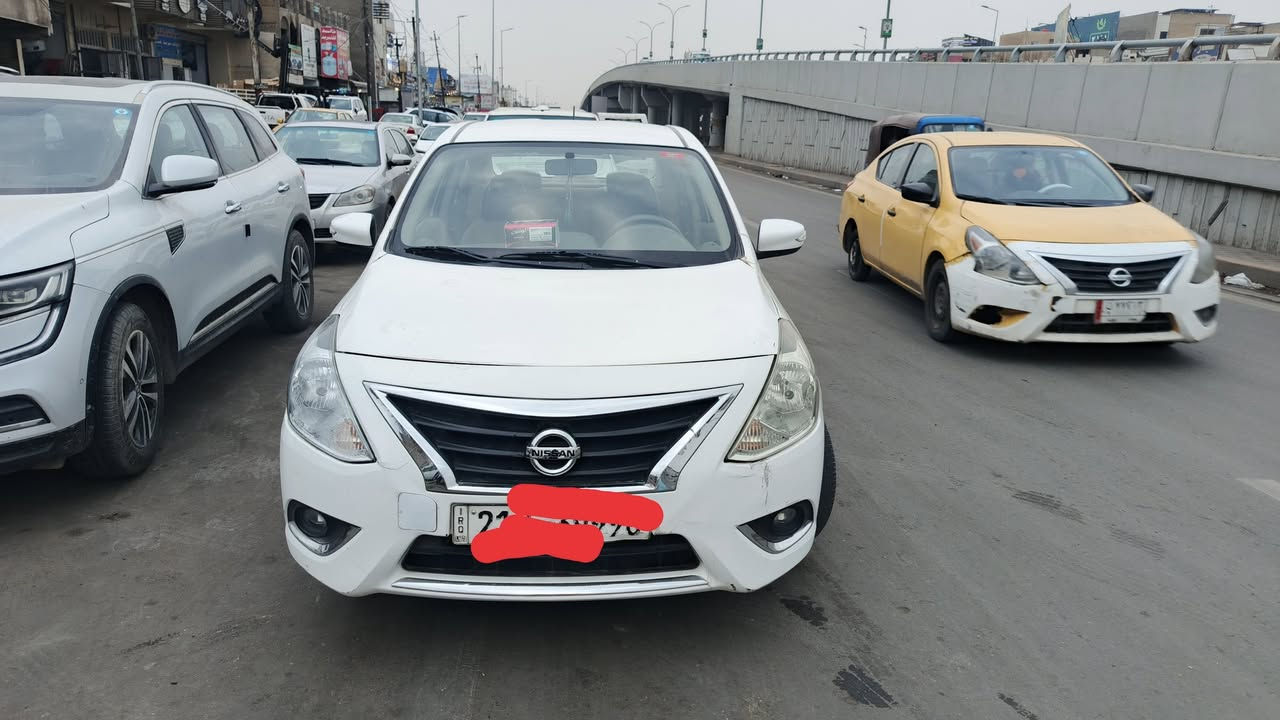 السلام عليكم
سني ٢٠٢٤ هندي 
كفالة عامة فقط شخط بالبنيد مثل ما واضح بالصورة
المكان بغداد 
الرقم انكليزي السيارة بأسمي التحويل ثاني يوم 
رقم الهاتف ***********
السعر شدة وعشرين 
١٢٠ ورقة
